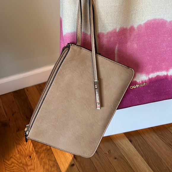 COPY - Calvin Klein tote handbag - Picture 3 of 5